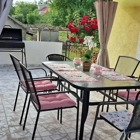 Oasis With Private Pool Villa Velika Čista